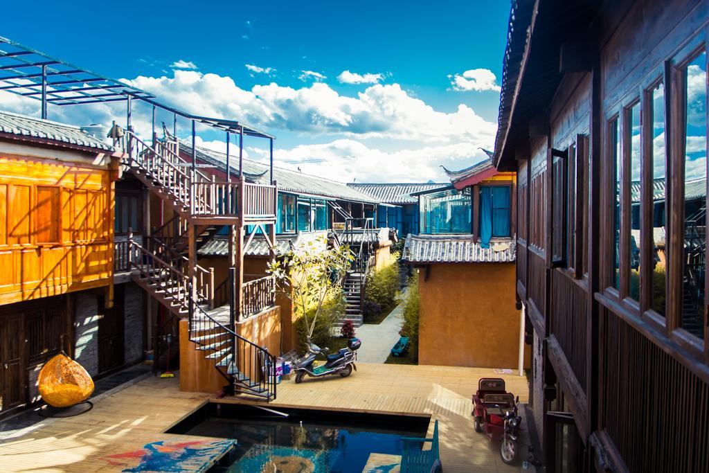 Lijiang Desti Youth Park Hostel Exterior foto